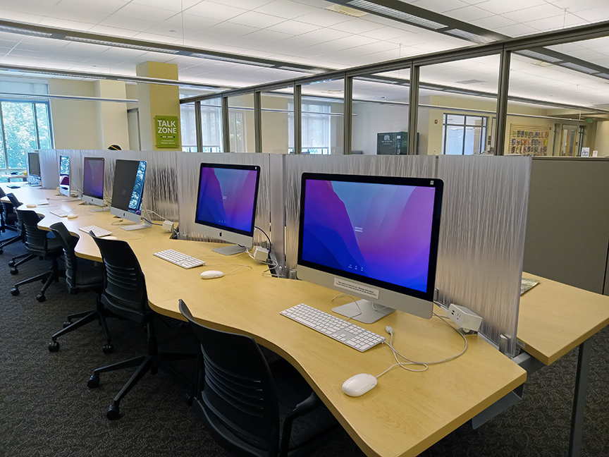 Macs in Instructional Technology Center
